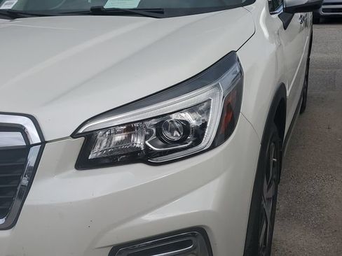 Used 2019 Subaru Forester Touring w/ Popular Package #3 AWD/4WD image 4