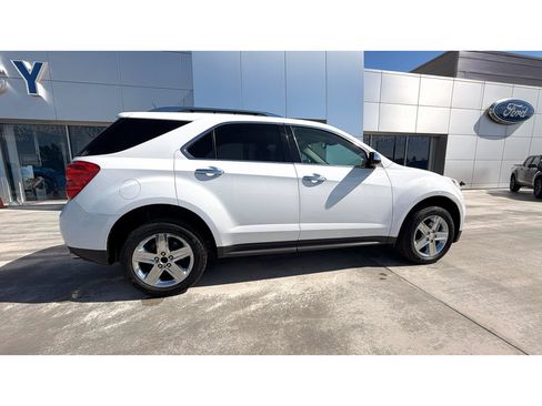Used 2015 Chevrolet Equinox LTZ AWD/4WD image 8