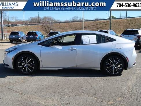 Used 2024 Toyota Prius Limited w/ Limited Premium Package image 6