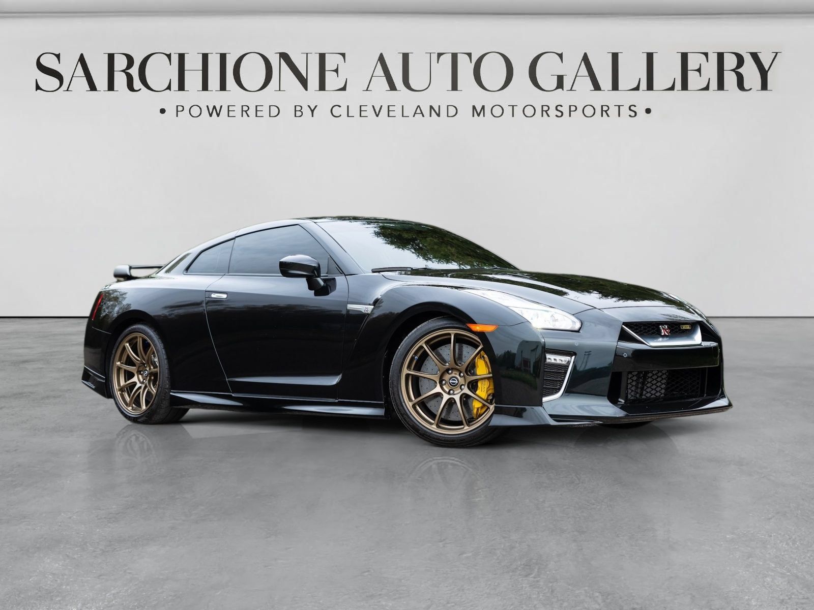 Used 2021 Nissan GT-R Premium AWD/4WD image 8
