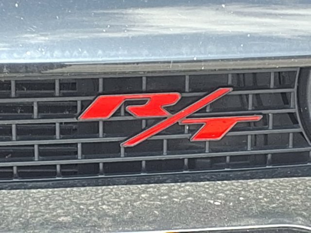 Used 2022 Dodge Challenger R/T Scat Pack RWD image 9