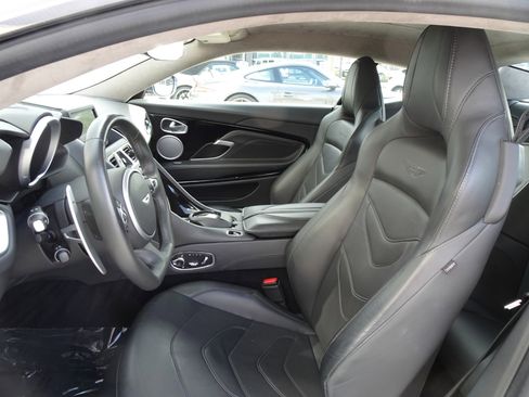 Used 2019 Aston Martin DBS Superleggera image 23