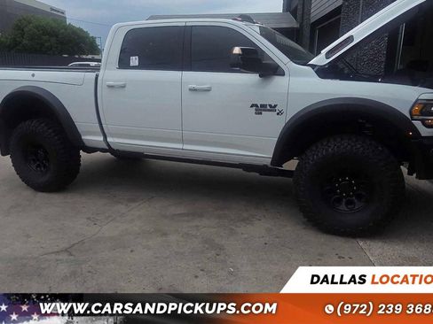 Used 2021 RAM 2500 Laramie AWD/4WD image 1