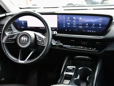 Used 2024 Buick Envision Preferred AWD/4WD image 2
