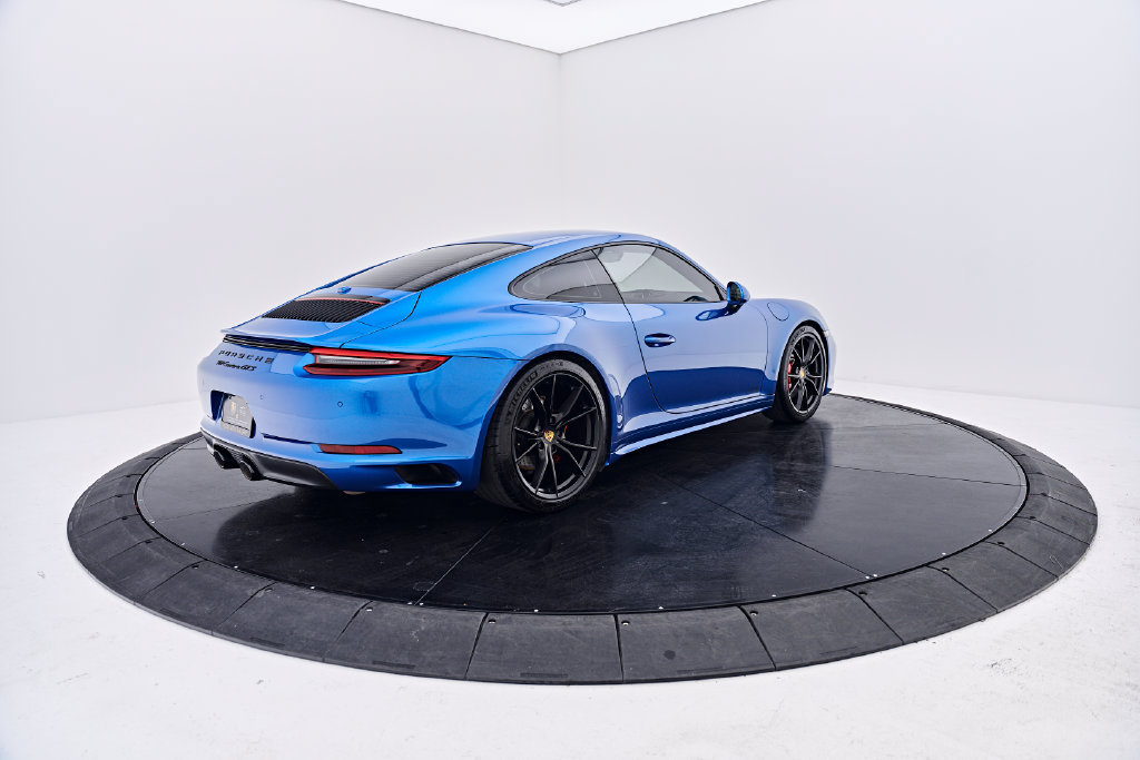 Used 2017 Porsche 911 Carrera GTS RWD image 13