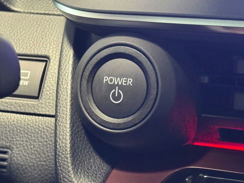 New 2026 Toyota Prius Plug-In Hybrid image 24