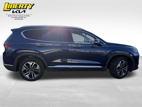 Used 2019 Hyundai Santa Fe AWD image 8