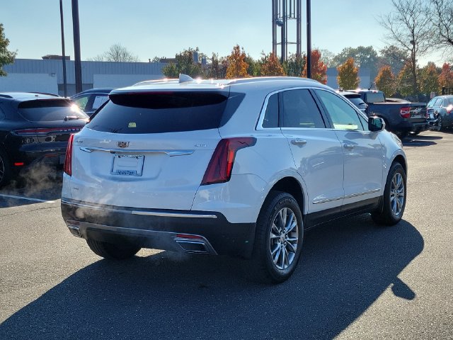 Used 2022 Cadillac XT5 Premium Luxury AWD/4WD image 4