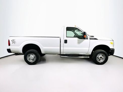 Used 2016 Ford F250 XL w/ Power Equipment Group AWD/4WD image 10