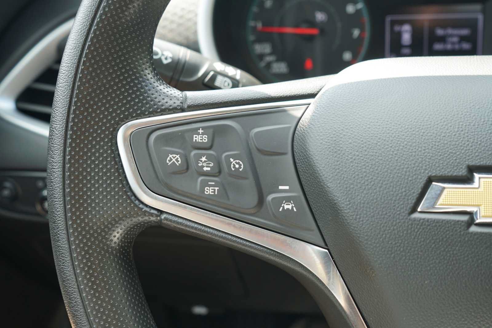 Used 2025 Chevrolet Malibu LT FWD image 15
