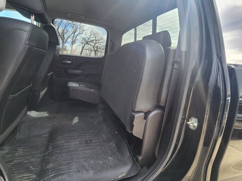 Used 2017 GMC Sierra 2500 Denali w/ Duramax Plus Package AWD/4WD image 21