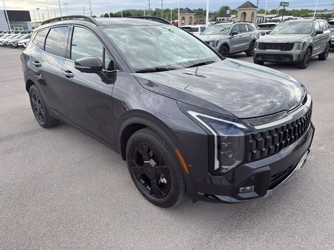 Used 2026 Kia Sportage X-Line w/ X-Line Technology Package image 14