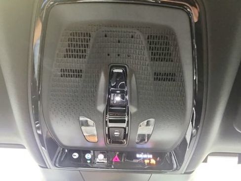 Used 2024 Cadillac Lyriq Luxury AWD/4WD image 70