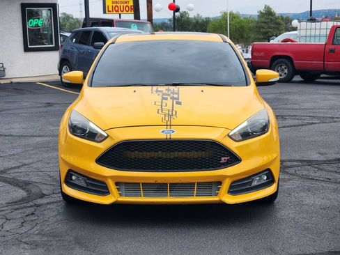 Used 2015 Ford Focus ST w/ Equipment Group 401A FWD image 6