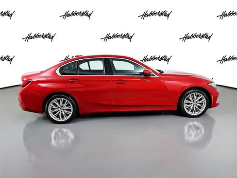Certified 2024 BMW 330i xDrive Sedan w/ Convenience Package image 4