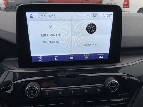 Used 2024 Ford Escape ST-Line w/ Cold Weather Package image 34