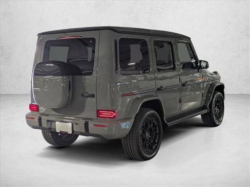 Certified 2025 Mercedes-Benz G 580 w/ EQ Technology image 5