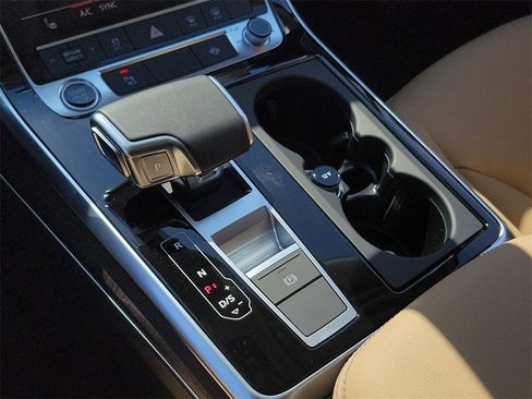 New 2026 Audi Q7 2.0T Premium image 15