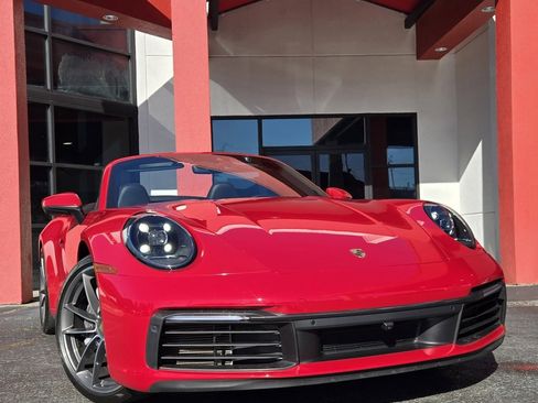 Used 2021 Porsche 911 Carrera w/ Premium Package image 10