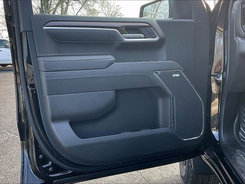 New 2026 Chevrolet Silverado 1500 LT Trail Boss w/ Convenience Package II image 21