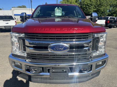 Used 2019 Ford F250 XLT w/ XLT Premium Package AWD/4WD image 3