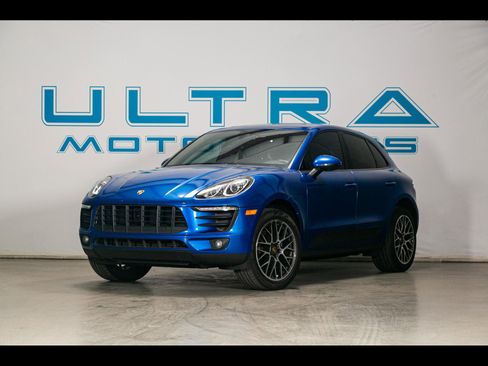 Used 2018 Porsche Macan AWD image 1