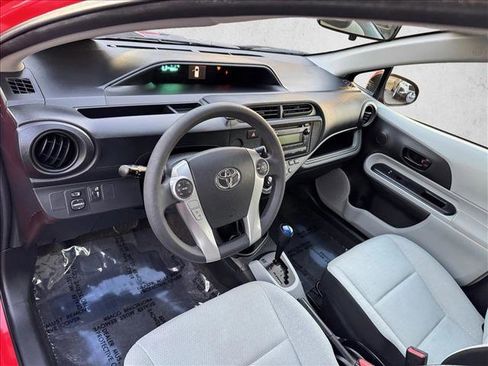 Used 2012 Toyota Prius C One image 11