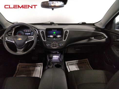 Used 2024 Chevrolet Malibu LT image 36