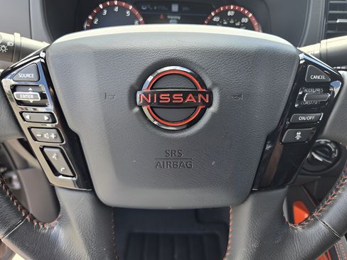 Used 2023 Nissan Frontier PRO-4X w/ Technology Package AWD/4WD image 24