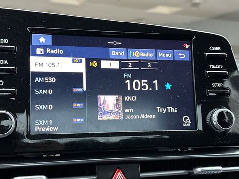 Used 2021 Hyundai Elantra SEL w/ Convenience Package image 18