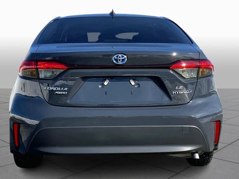 Used 2023 Toyota Corolla LE w/ LE Convenience Package image 5