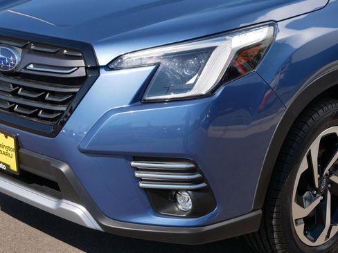 Used 2023 Subaru Forester Touring AWD/4WD image 16