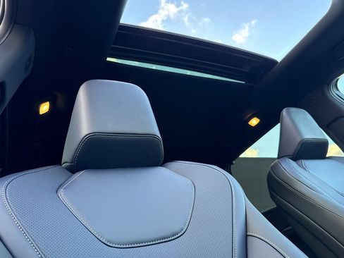 New 2026 INFINITI QX60 Sport w/ Dark Cargo Package image 17