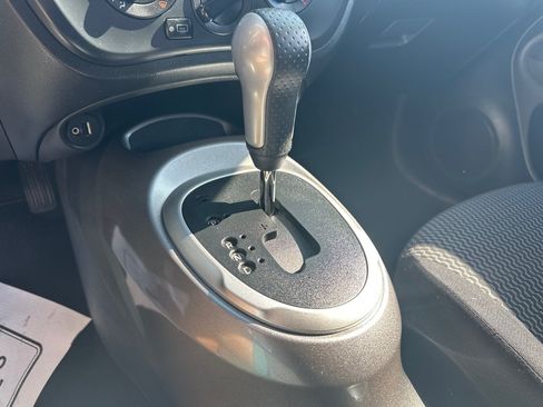 Used 2016 Nissan Juke S FWD image 20