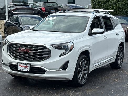 Used 2019 GMC Terrain Denali image 4