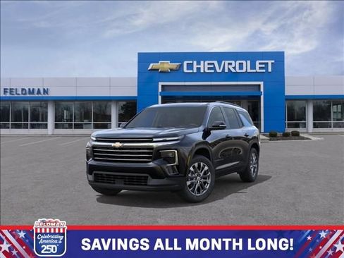 New 2026 Chevrolet Traverse LT w/ Sun and Wheel Package AWD/4WD image 8