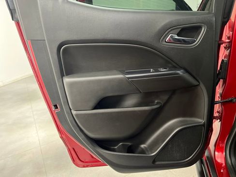 Used 2020 Chevrolet Colorado ZR2 image 17