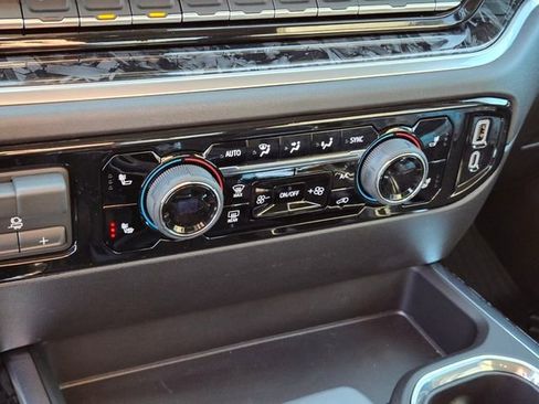 New 2026 Chevrolet Silverado 1500 RST w/ All Star Edition Plus AWD/4WD image 14