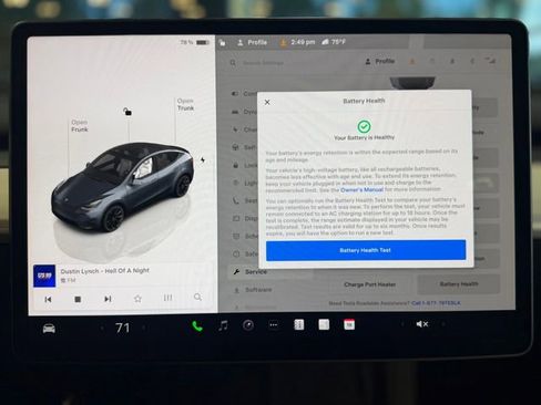 Used 2022 Tesla Model Y Long Range AWD/4WD image 30