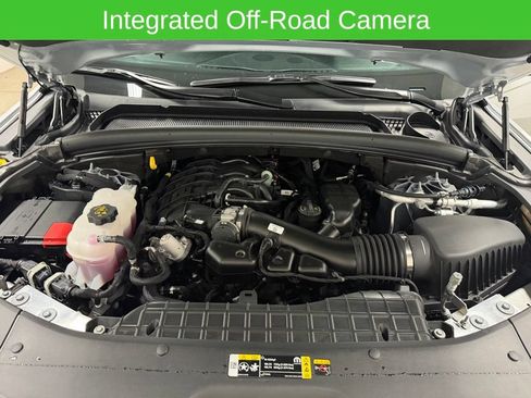 Used 2025 Jeep Grand Cherokee Limited w/ Luxury Tech Group II AWD/4WD image 43
