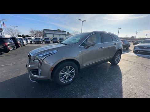 Certified 2023 Cadillac XT5 Premium Luxury image 4