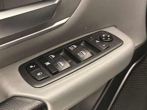 Used 2020 RAM 1500 Big Horn image 19