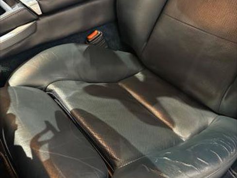Used 2004 Aston Martin Vanquish RWD image 26