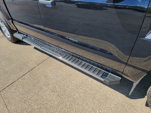 Used 2021 Ford F150 XLT image 36