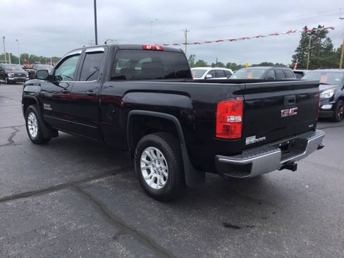 Used 2017 GMC Sierra 1500 SLE w/ Suspension Package, Off-Road AWD/4WD image 6