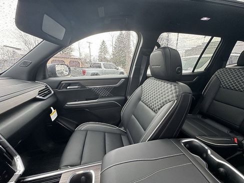 New 2026 GMC Acadia Denali w/ Super Cruise Package image 15