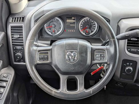 Used 2013 RAM 1500 Express AWD/4WD image 19