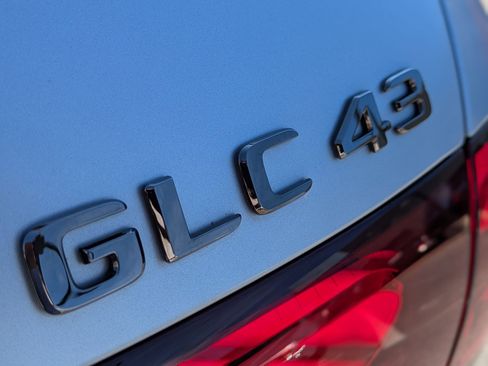 Used 2024 Mercedes-Benz GLC 43 AMG 4MATIC image 34