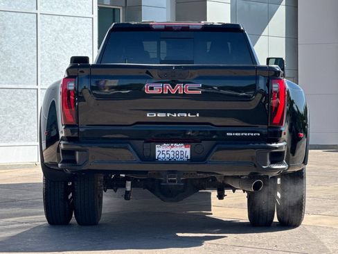 Used 2024 GMC Sierra 3500 Denali w/ Denali Reserve Package AWD/4WD image 5