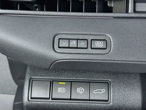 New 2026 Toyota C-HR AWD/4WD image 13